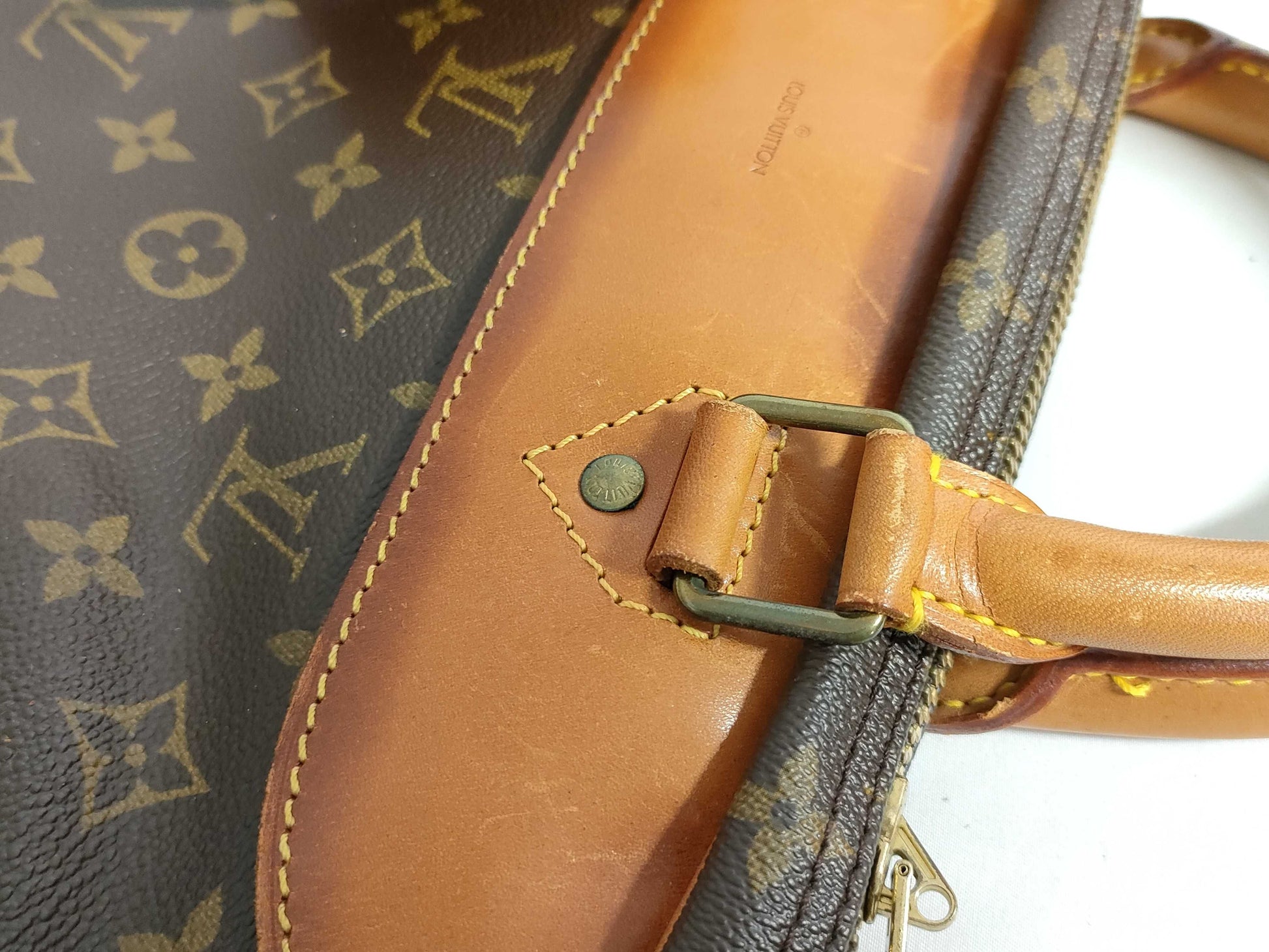 LOUIS VUITTON Monogram Alize de Poche Travel Bag Handbag