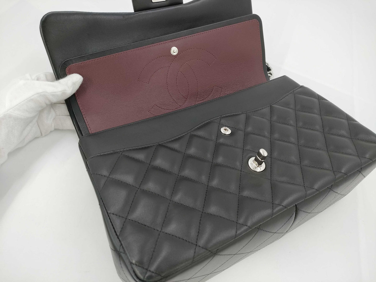 CHANEL CHANEL Matelasse Classic Large Lambskin Shoulder Bag with Silver Hardware A58600