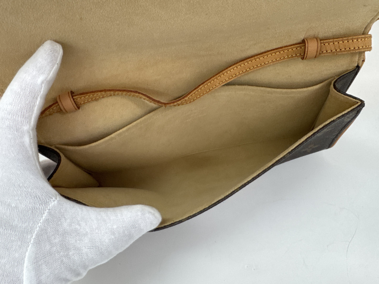 LOUIS VUITTON Monogram Pochette Twin GM Shoulder Bag