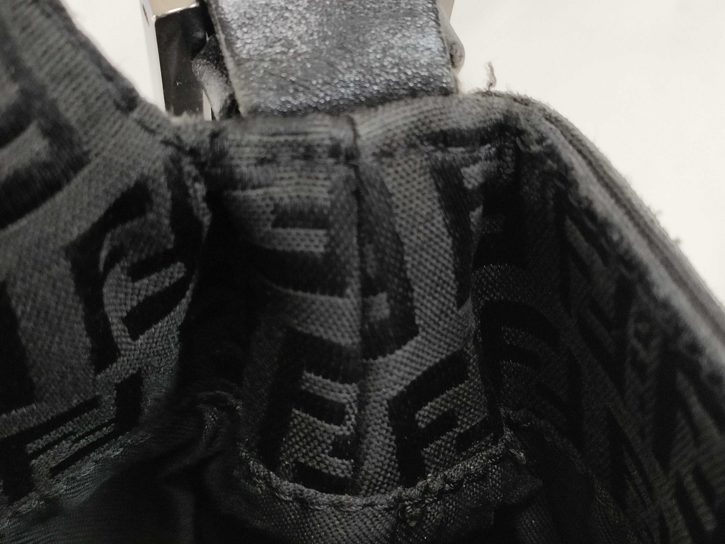 FENDI Mamma Zucchino Bucket Shoulder Bag