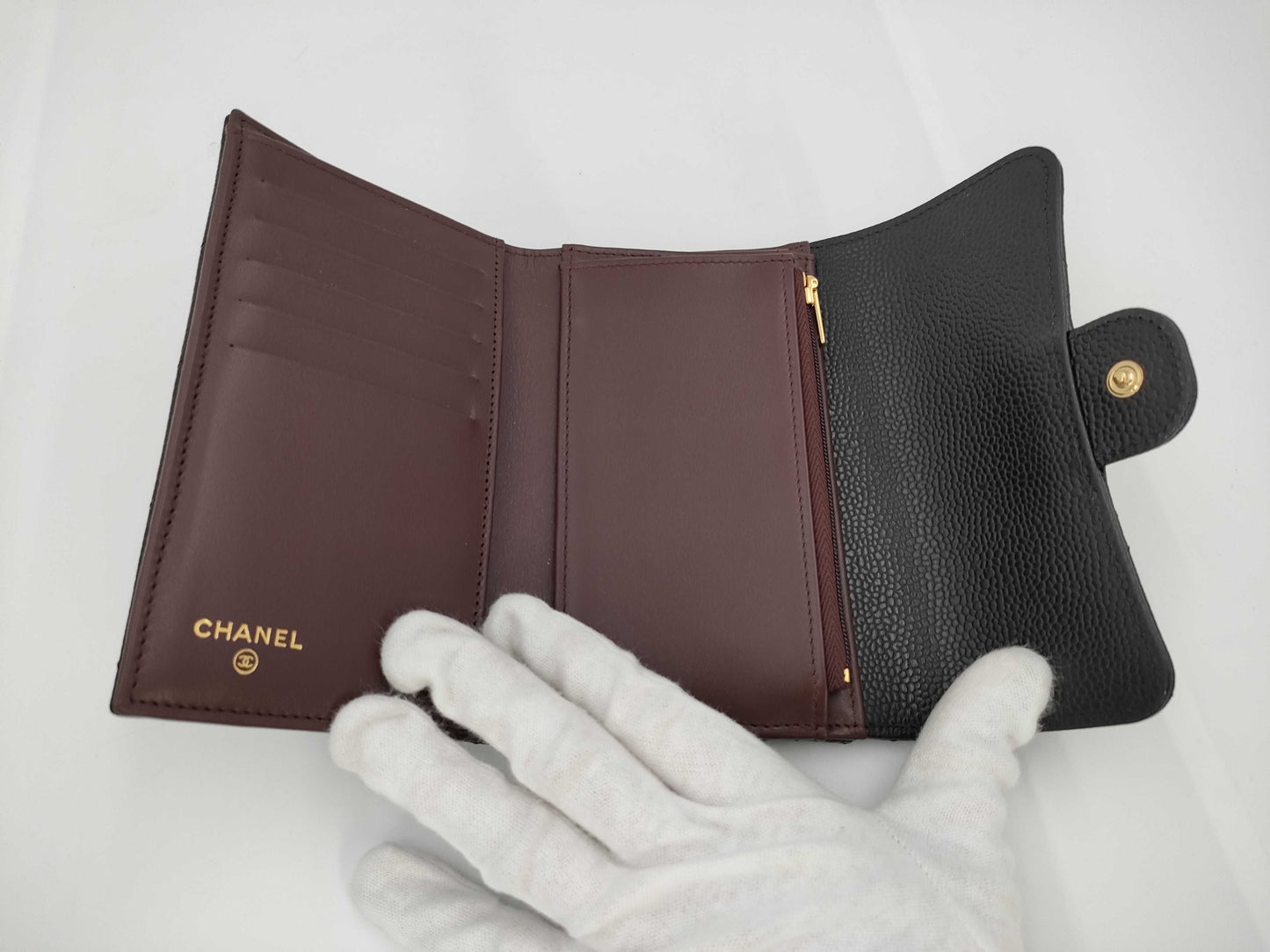 CHANEL Matelasse Medium Flap Wallet in Caviar Leather