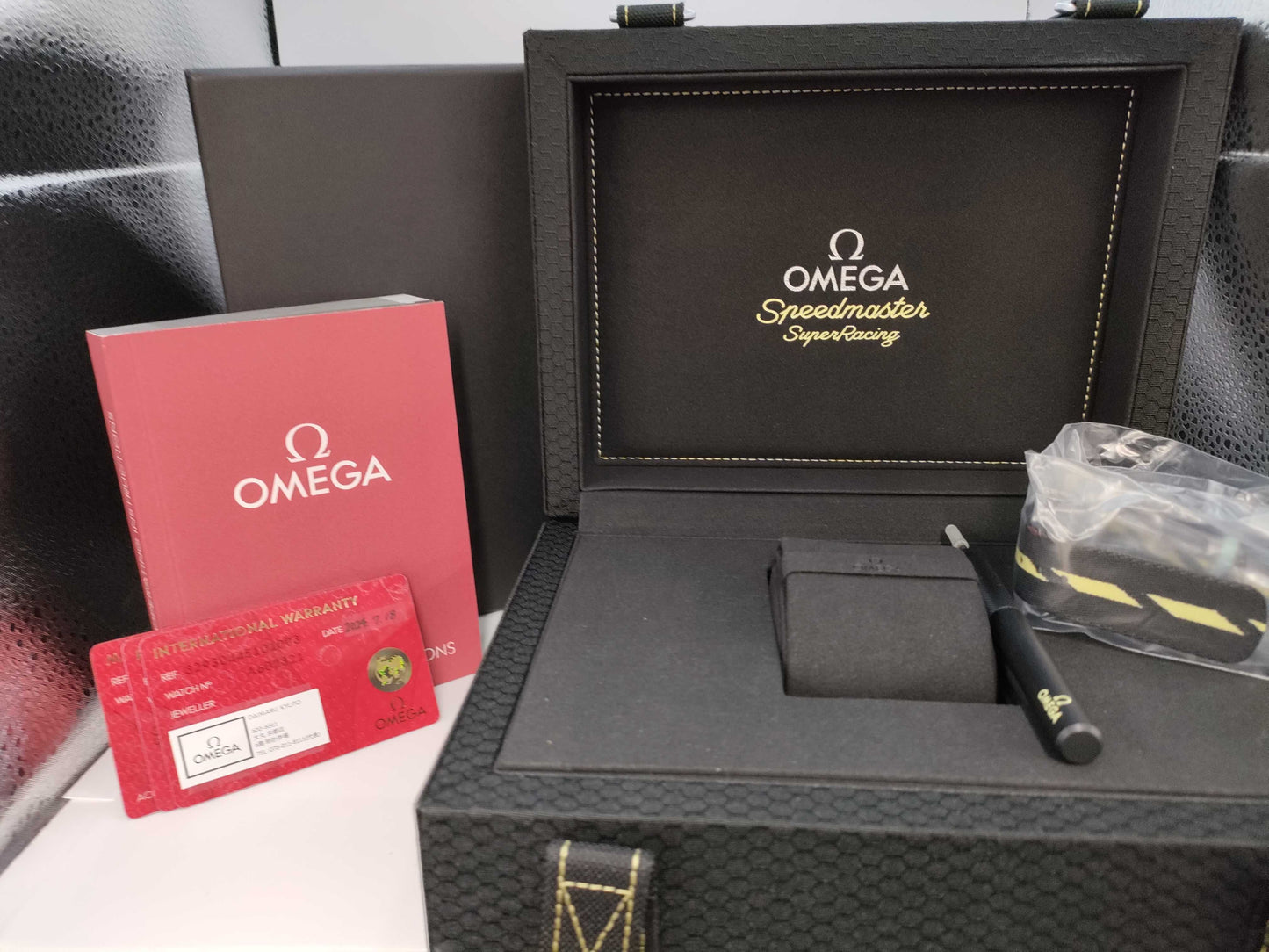 OMEGA Speedmaster OMEGA SS AT Speedmaster Super Racing 329.30.44.51.01.003 Men's Watch