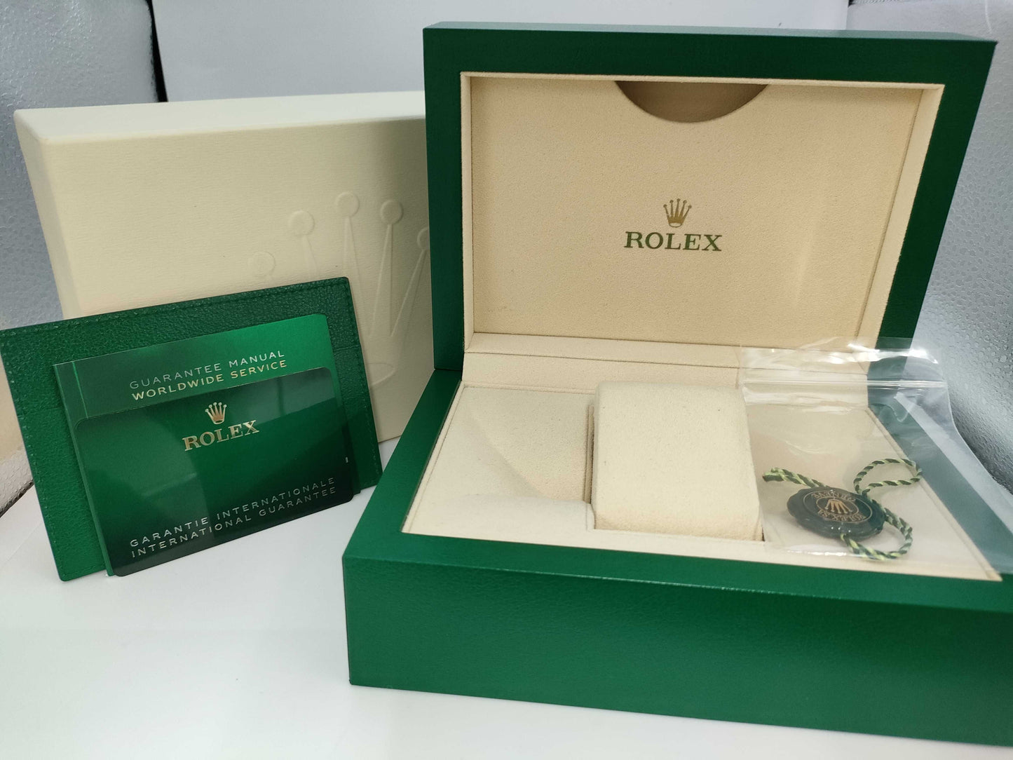 ROLEX ROLEX SS AT Oyster Perpetual 36 126000 Candy Pink Men's Watch