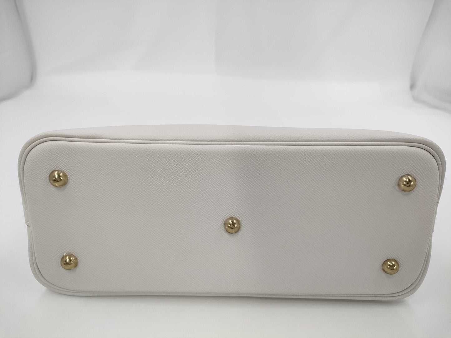 HERMES Bolide 1923 30 B Stamped Epsom Leather 2-Way Bag with New Gris Pearl and Gold Hardware. Suitcase.
