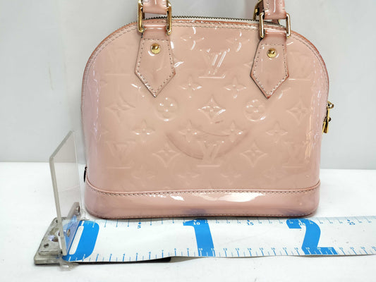 LOUIS VUITTON Vernis Louis Vuitton Alma BB Vernis Handbag