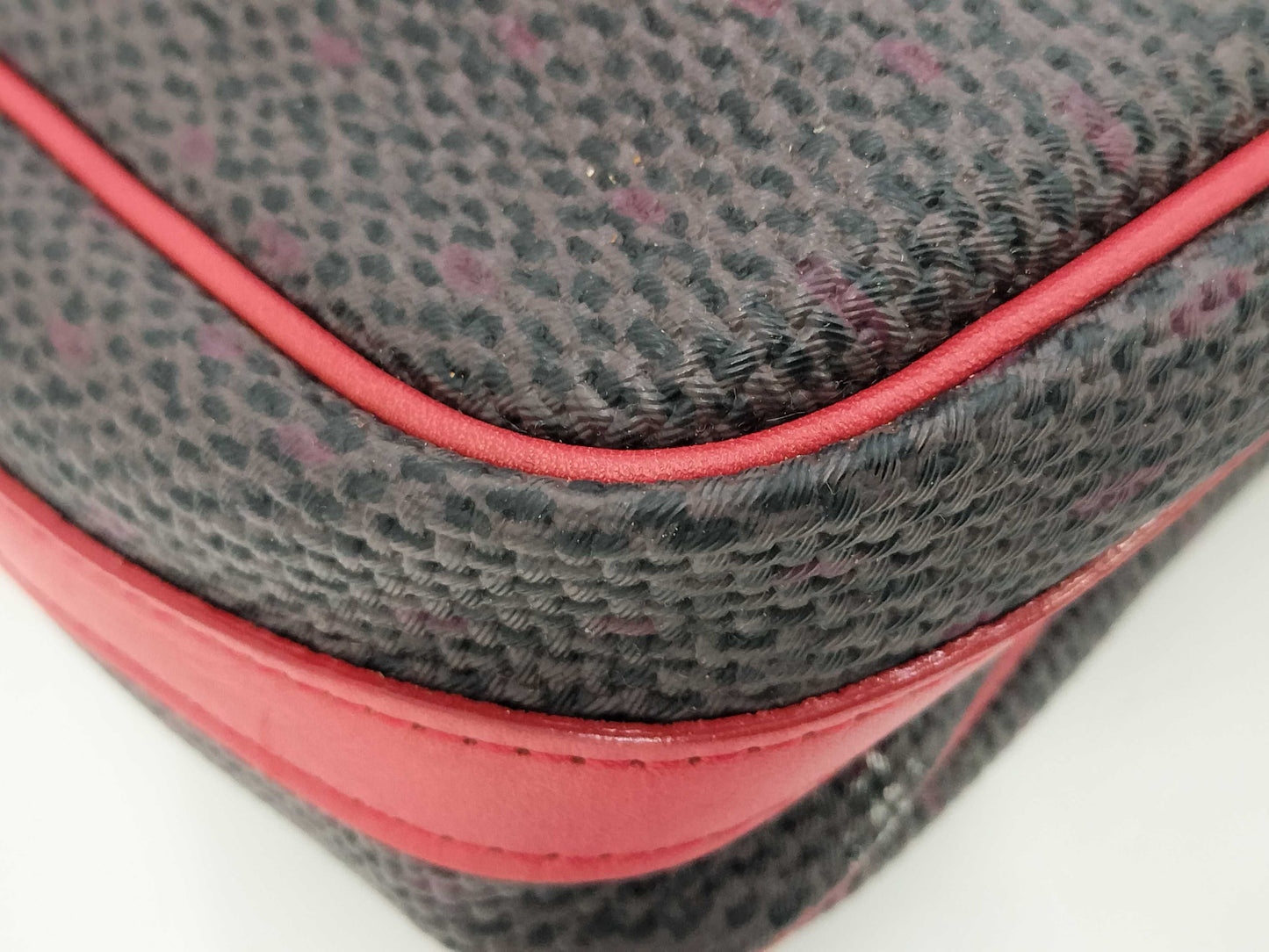 (10460_0116) Yves Saint Laurent Leather Shoulder Bag