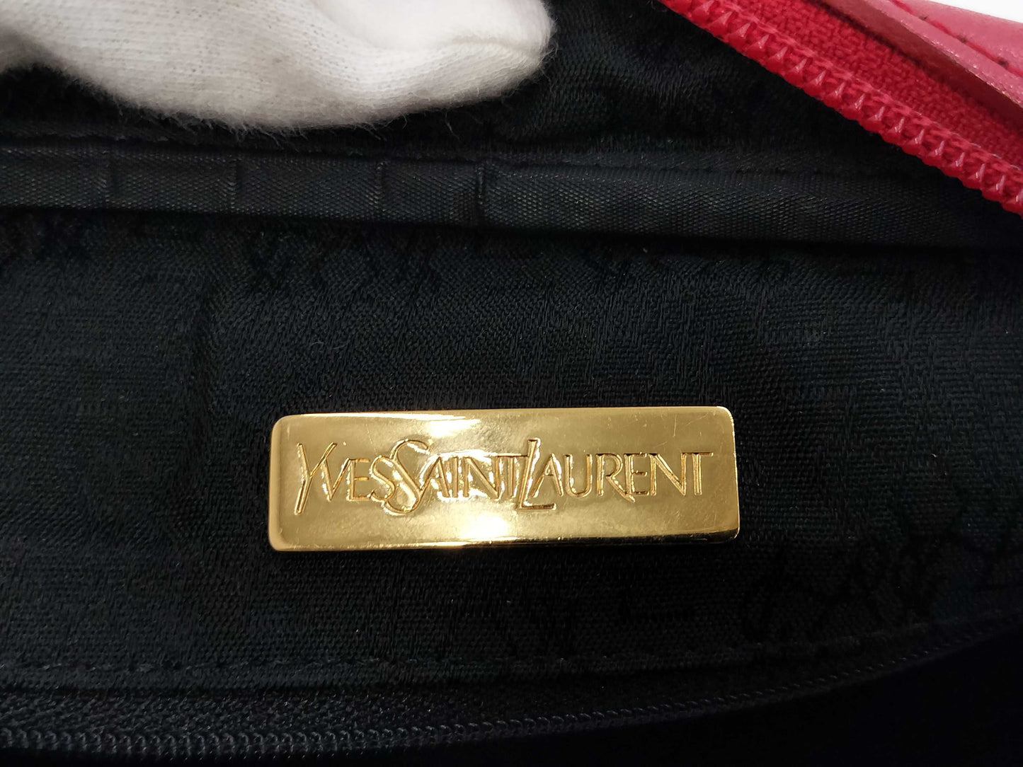 (10460_0116) Yves Saint Laurent Leather Shoulder Bag