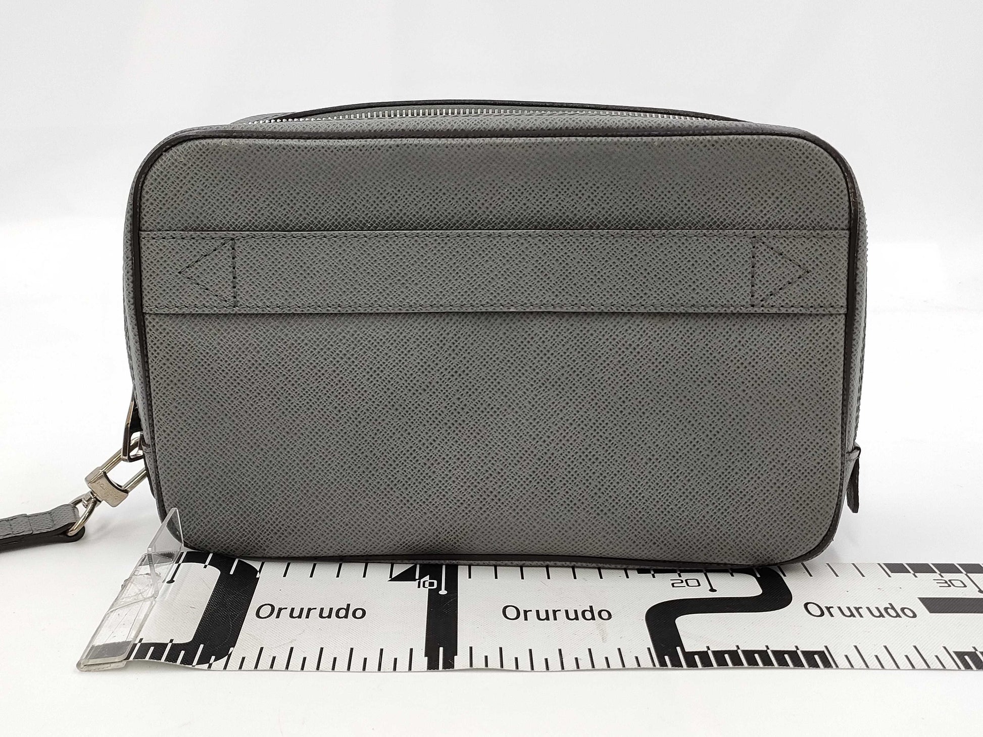 LOUIS VUITTON Taiganeo Pavel Second Bag