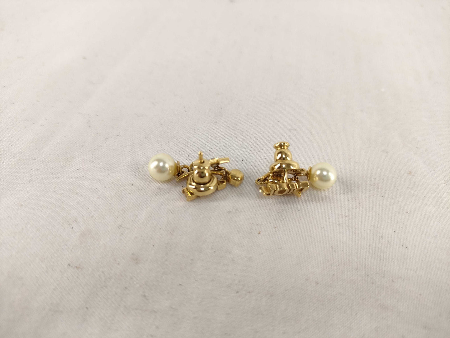(10461_0335) Dior Dior Logo Pearl Earrings Earrings