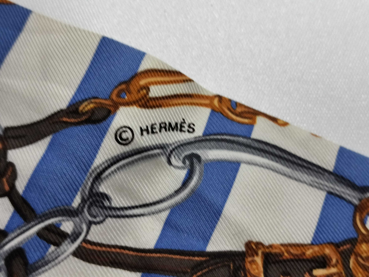 (10462_0106) HERMES Twely Twely Border Scarf