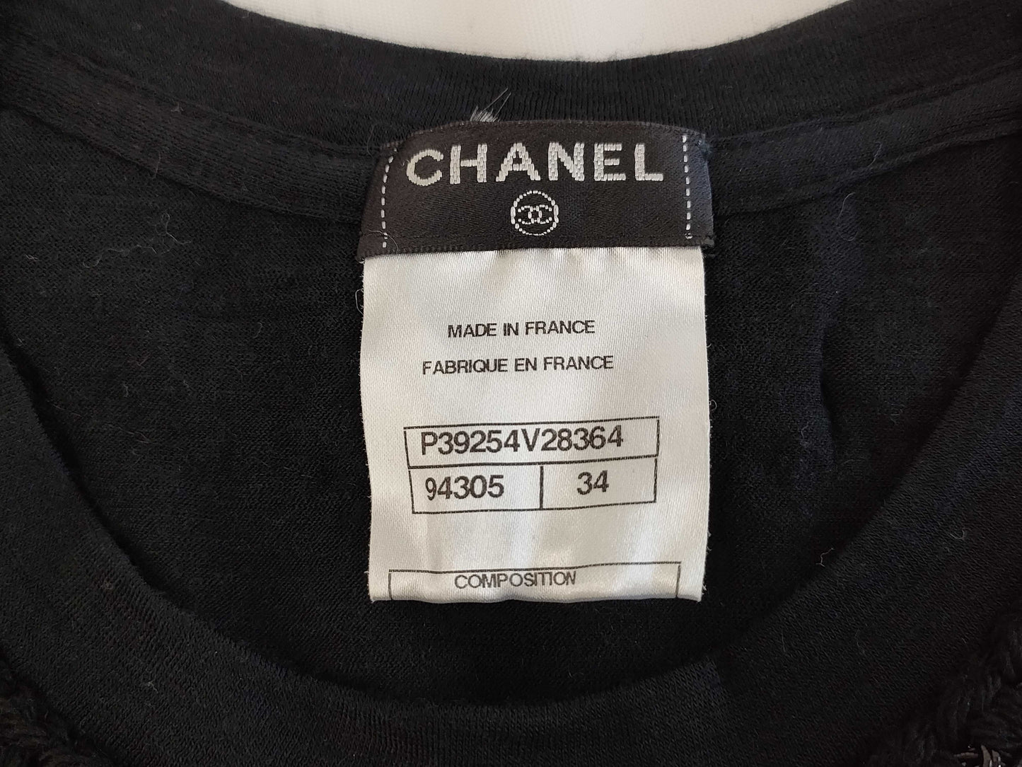 (10462_0114) CHANEL CHANEL Black Trimmed T-Shirt Top Shared Cloth Size 34 T-Shirt