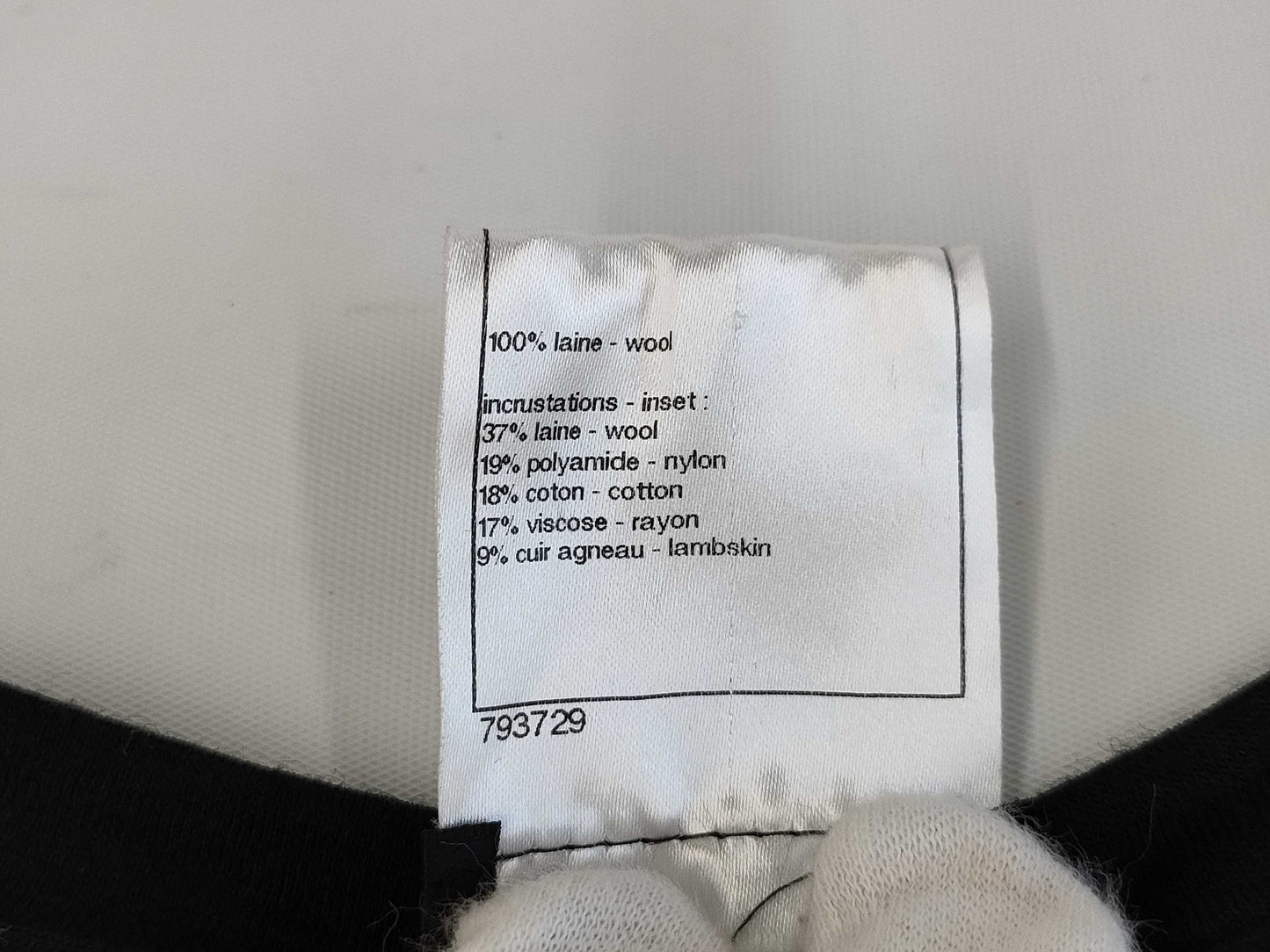 (10462_0114) CHANEL CHANEL Black Trimmed T-Shirt Top Shared Cloth Size 34 T-Shirt