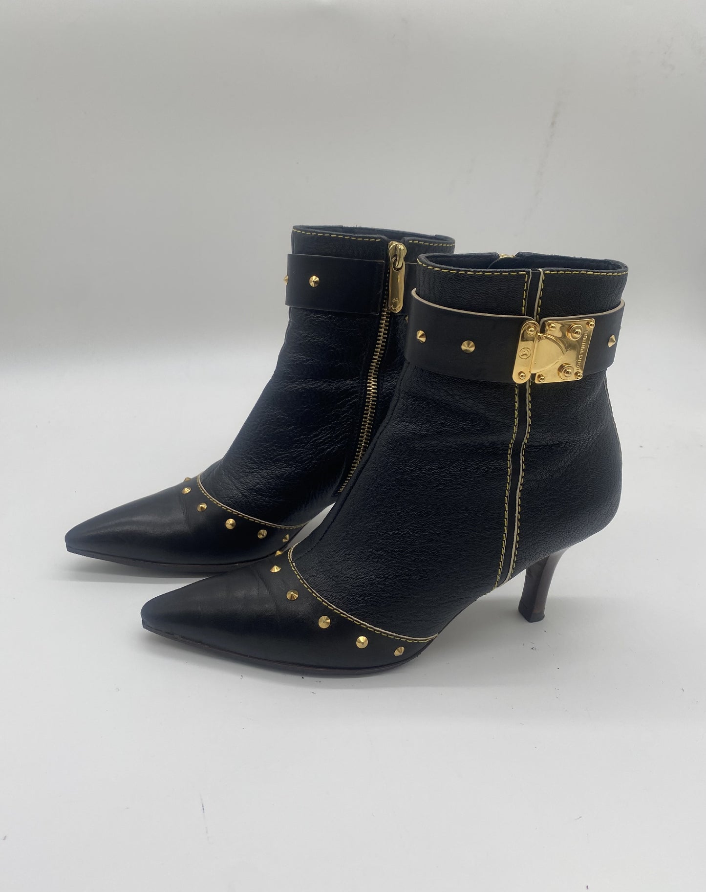 LOUIS VUITTON Louis Vuitton Bootie MA0053 Size 35 1/2 Pumps