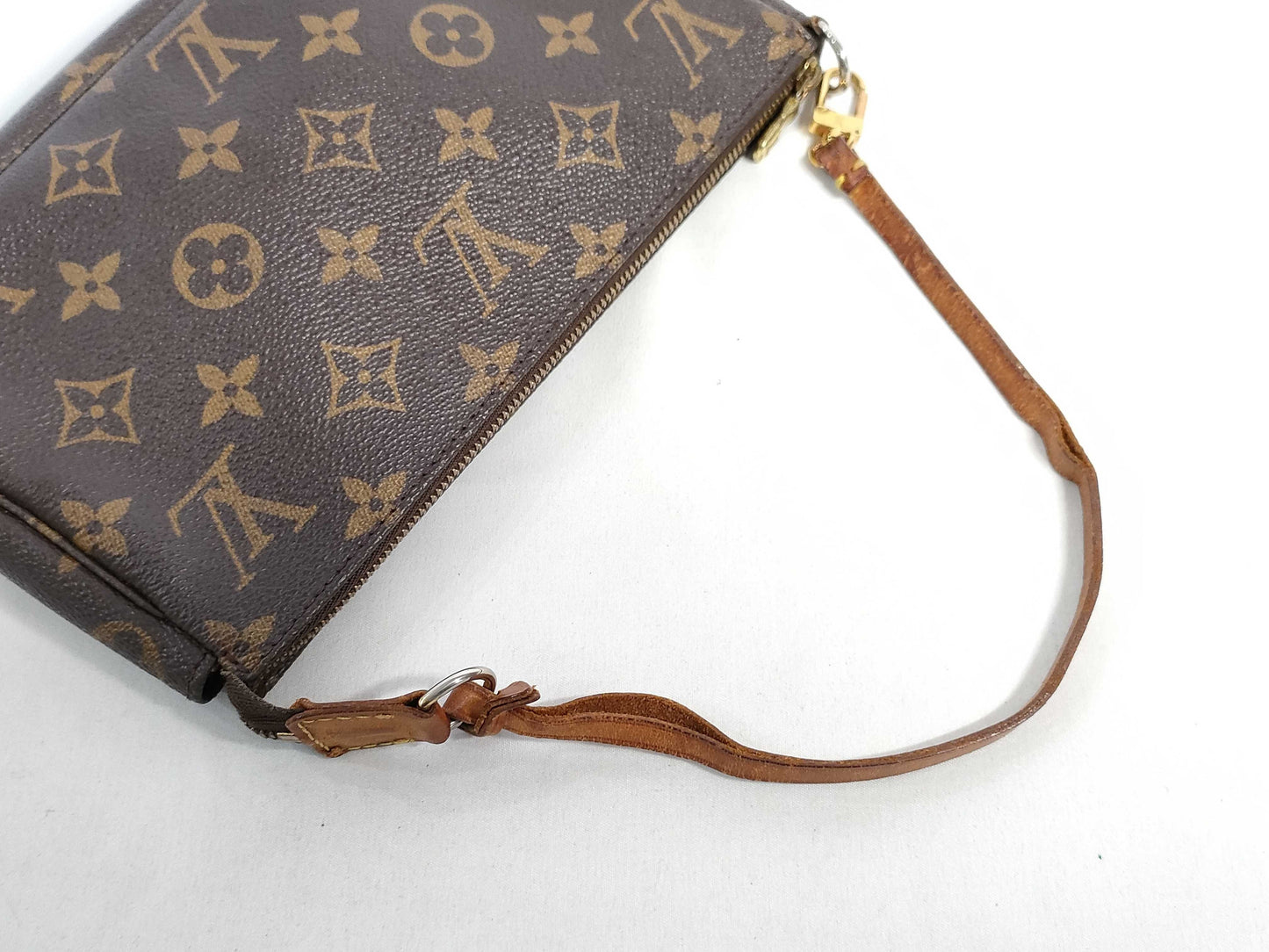 LOUIS VUITTON Monogram Pochette Accessoire M51980 Monogram Handbag
