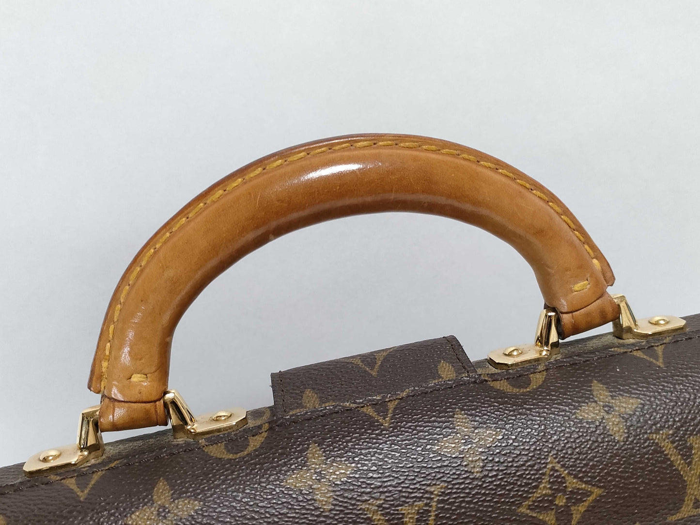 LOUIS VUITTON Monogram LV Monogram Fermoir M53305 MI0957 Business Bag