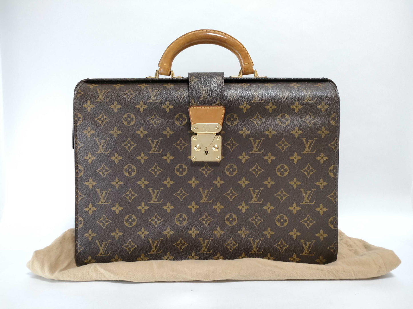 LOUIS VUITTON Monogram LV Monogram Fermoir M53305 MI0957 Business Bag