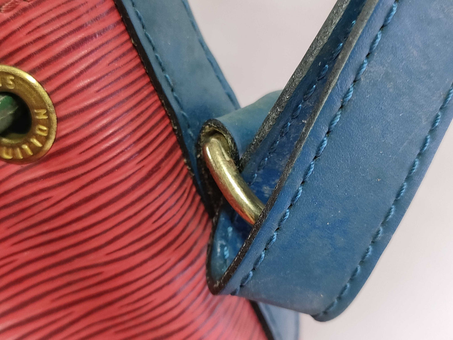 LOUIS VUITTON Monogram LV Epi Noe M44084 AR1914 Shoulder Bag
