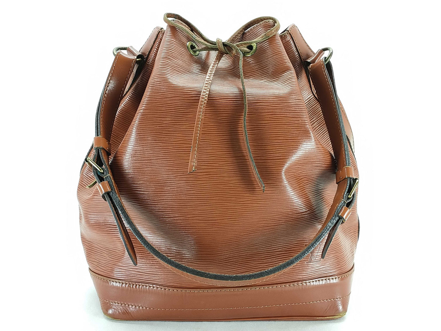 LOUIS VUITTON Epi LV Epi Noe M44003 A20970 Shoulder Bag