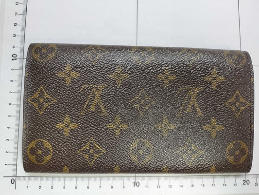 LOUIS VUITTON LOUIS VUITTON Monogram LV Monogram Porte Monnaie Credit Wallet M61725 CA0975