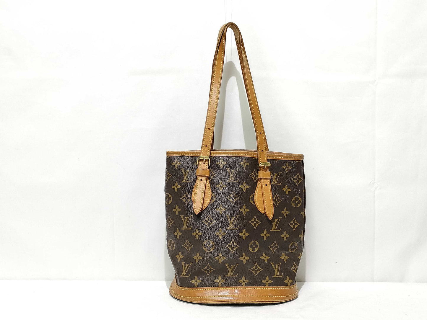 LOUIS VUITTON Monogram LV Monogram Petit Bucket M42238 VI0949 Tote Bag