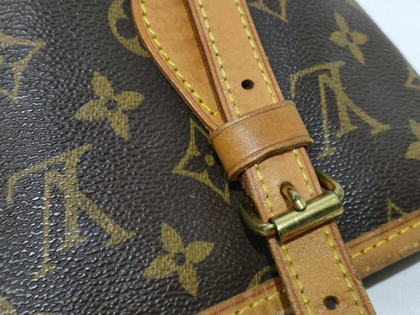 LOUIS VUITTON Monogram LV Monogram Petit Bucket M42238 VI0949 Tote Bag