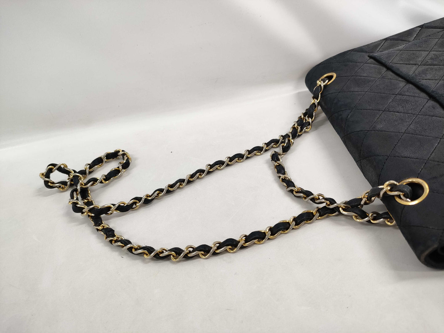 CHANEL CHANEL Matelasse Chain Shoulder Bag Black Shoulder Bag