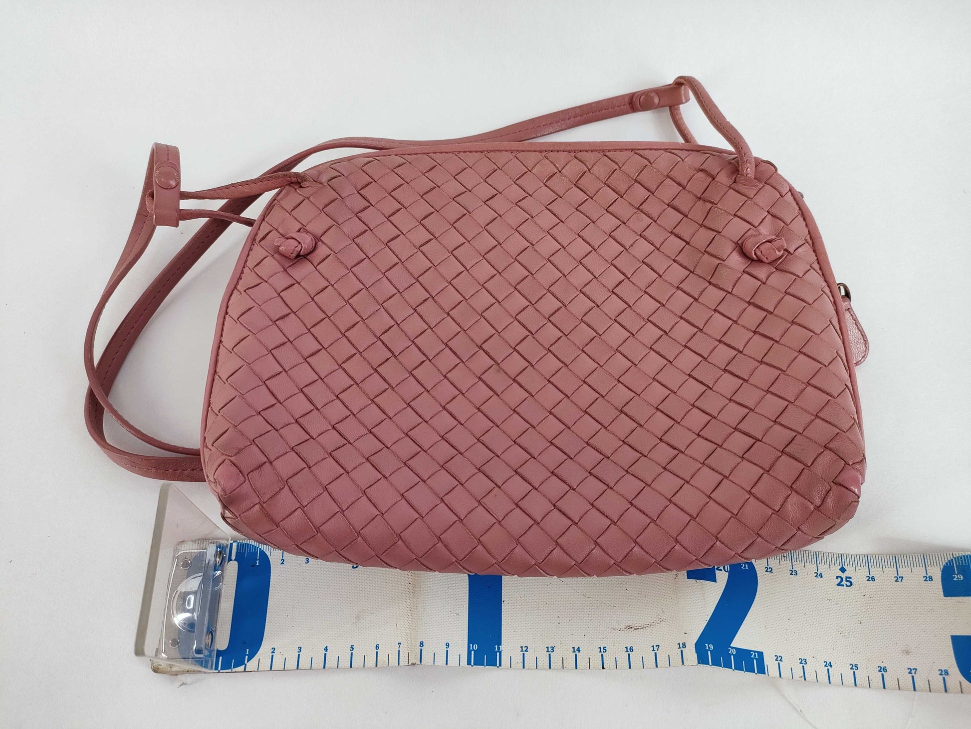 BOTTEGA VENETA Intrecciato Bottega Veneta Shoulder Bag, Purple Leather