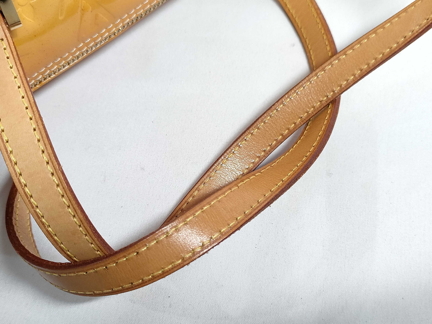 LOUIS VUITTON Vernis Bedford Handbag