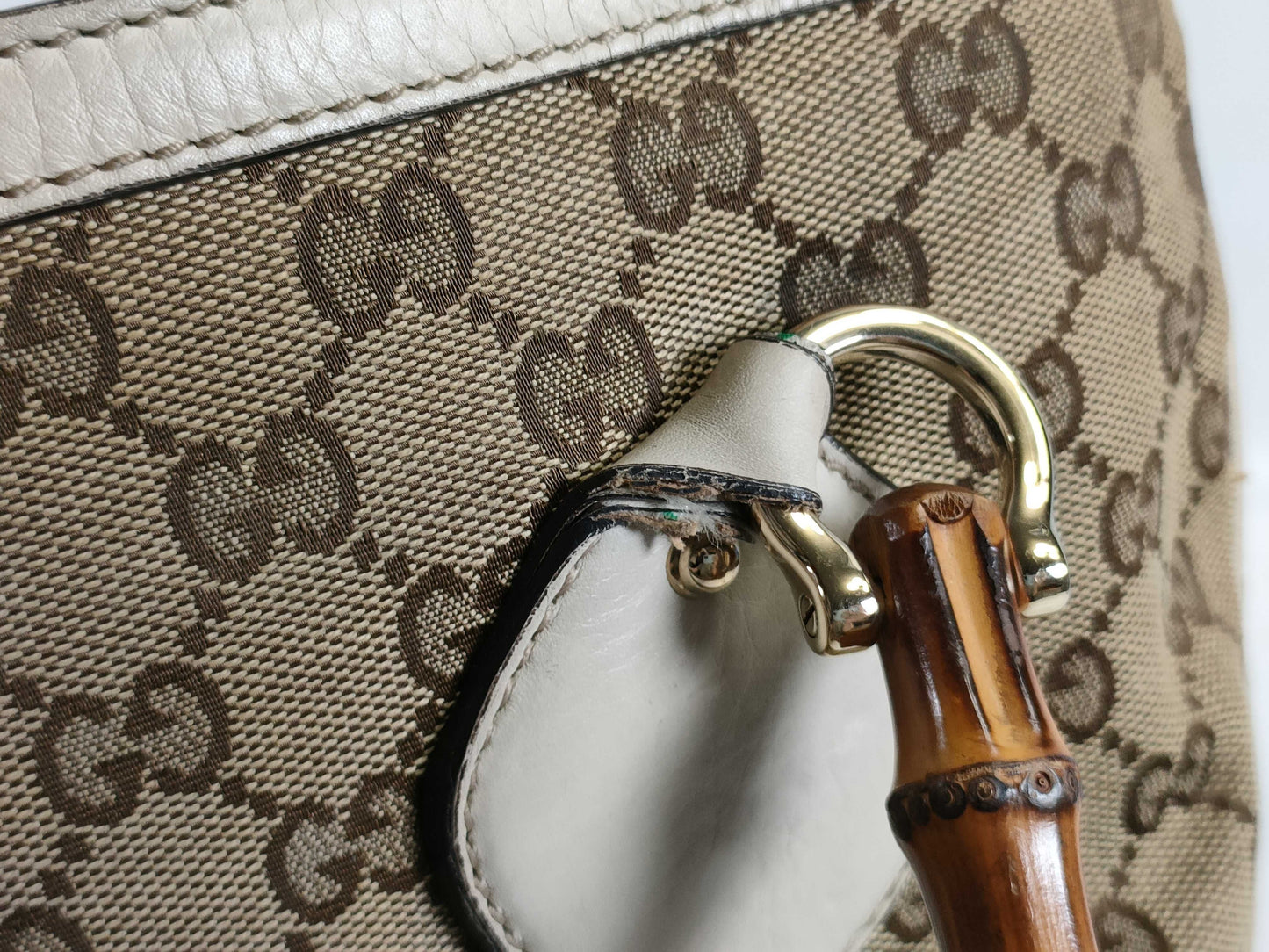 GUCCI Bamboo ID - Gucci GG Canvas Bamboo Canvas and Leather Tote Bag Beige and White 282317 Tote Bag