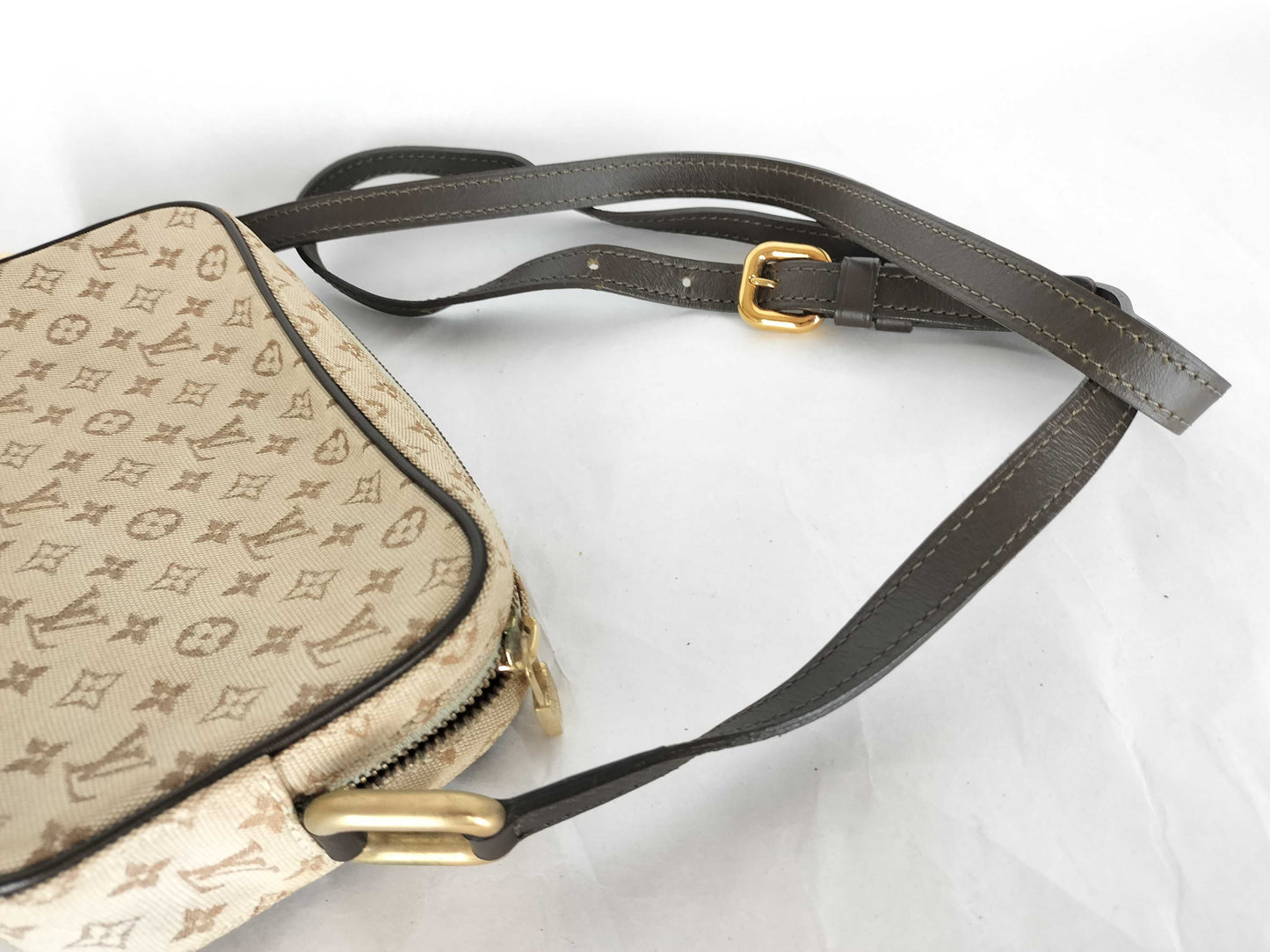 LOUIS VUITTON Monogram Mini Juliette MM M92218 TH1021 Shoulder Bag