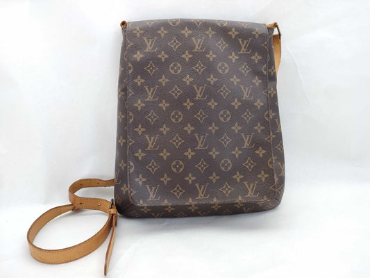 LOUIS VUITTON Monogram Musette M51256 AS1004 Brown Shoulder Bag with Damaged Shoulder Strap