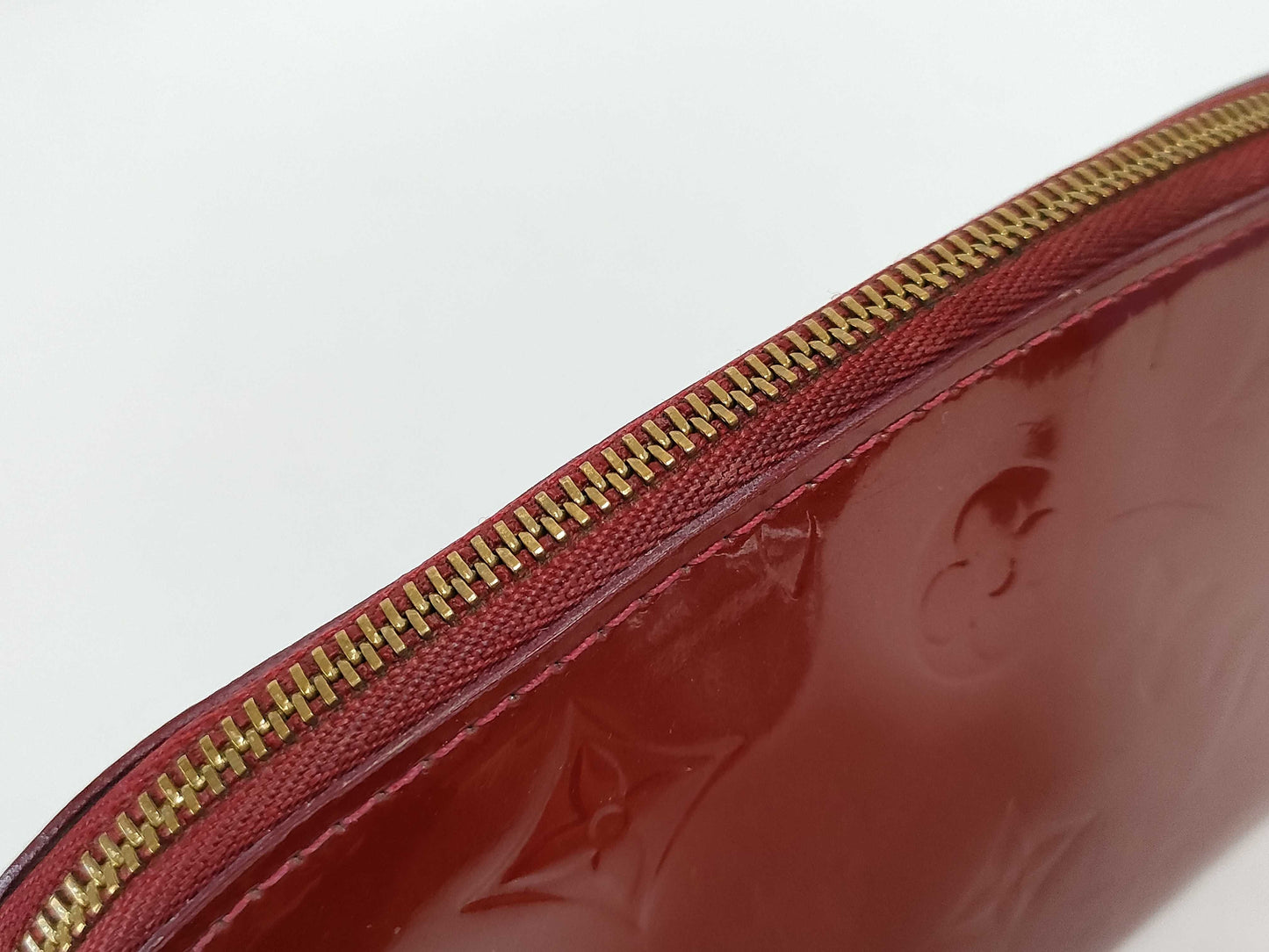 LOUIS VUITTON Vernis Cosmetic Pouch, Red, M91496 CA1172, Louis Vuitton Pouch