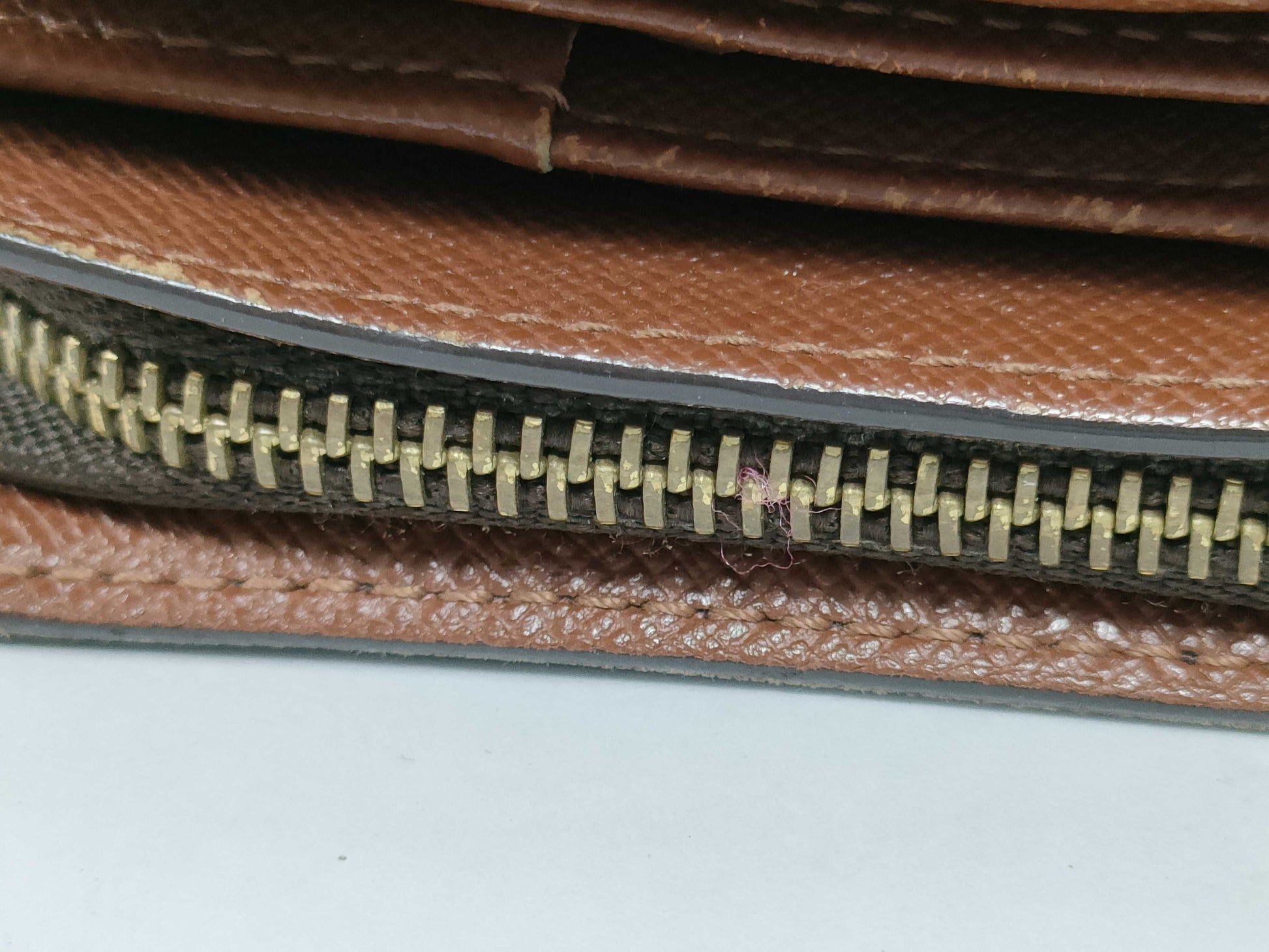 LOUIS VUITTON Monogram Compact Zip Wallet