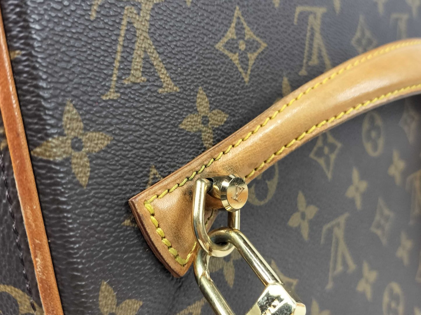 LOUIS VUITTON Monogram Nice Vanity Bag with Strap M47280