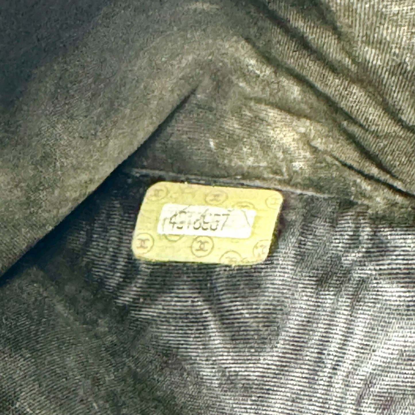 CHANEL Coco Mark Caviar Leather Bi-fold Long Wallet Black 4018957 Wallet