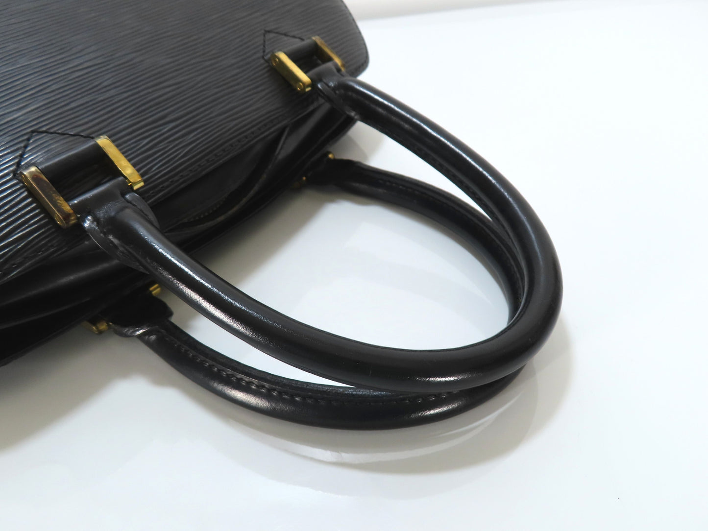LOUIS VUITTON Epi Pont Neuf M52052 Epi Handbag
