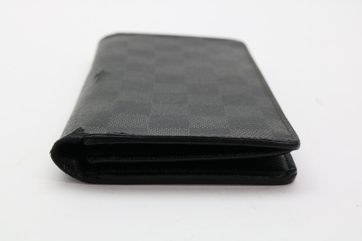 LOUIS VUITTON Damier Graphite Brazza Wallet