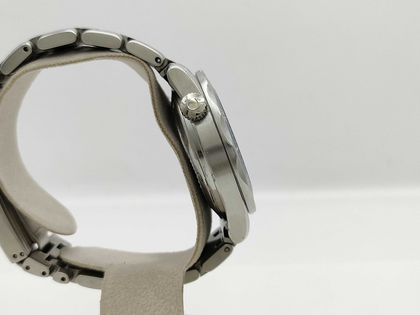 OMEGA 2561.80 57875069 Quartz Men's Watch