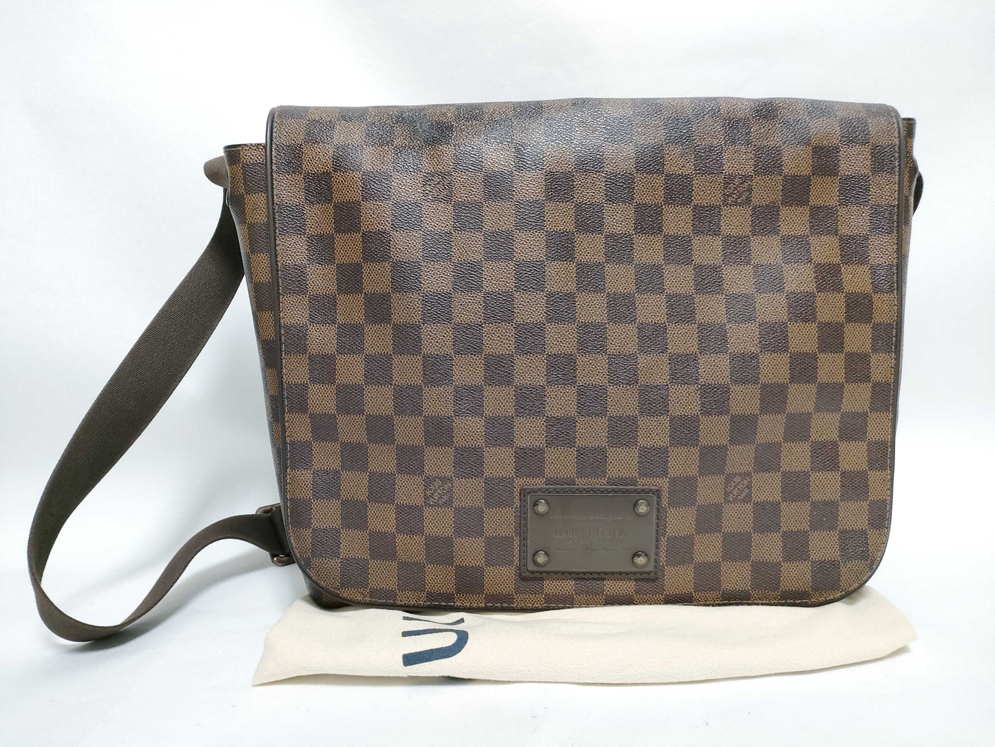 LOUIS VUITTON Damier Shoulder Bag