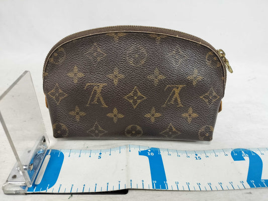 LOUIS VUITTON Monogram Louis Vuitton Pochette Cosmetic Pouch Monogram Pouch