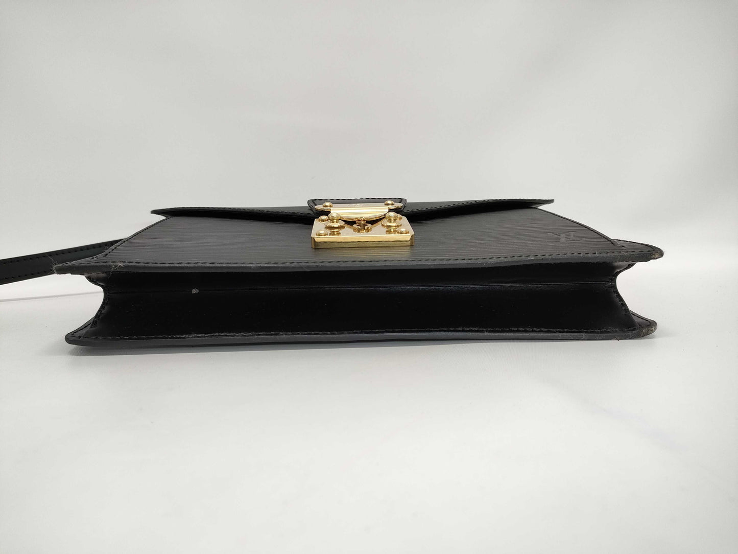LOUIS VUITTON LV Epi Clutch Bag