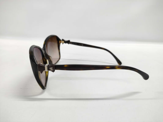 CHANEL sunglasses Sunglasses and glasses