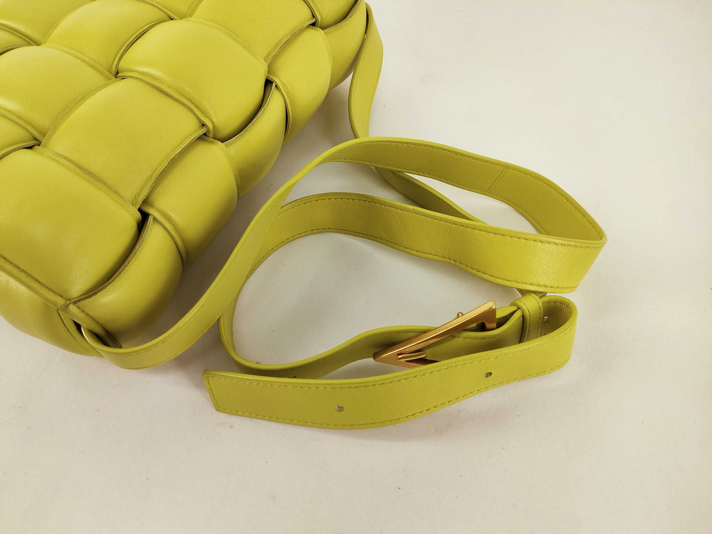 BOTTEGA VENETA Intrecciato Padded Cassette Shoulder Bag, Intrecciato Clutch Bag, Green Shoulder Bag
