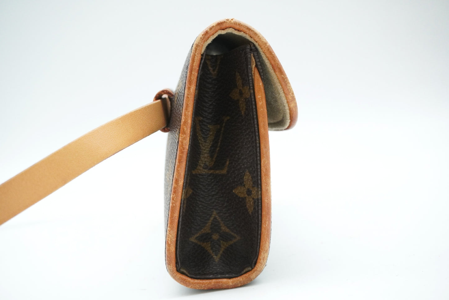 LOUIS VUITTON Monogram Pochette Florentine M51855 Shoulder Bag
