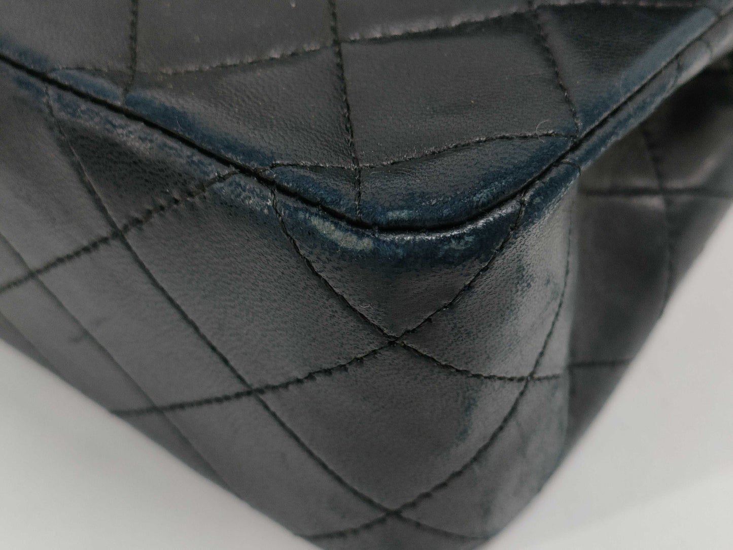 CHANEL CHANEL Matelasse Lambskin Shoulder Bag