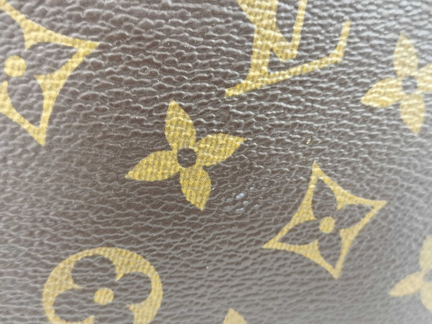 LOUIS VUITTON Louis Vuitton Monogram Cluny MM Handbag Handbag