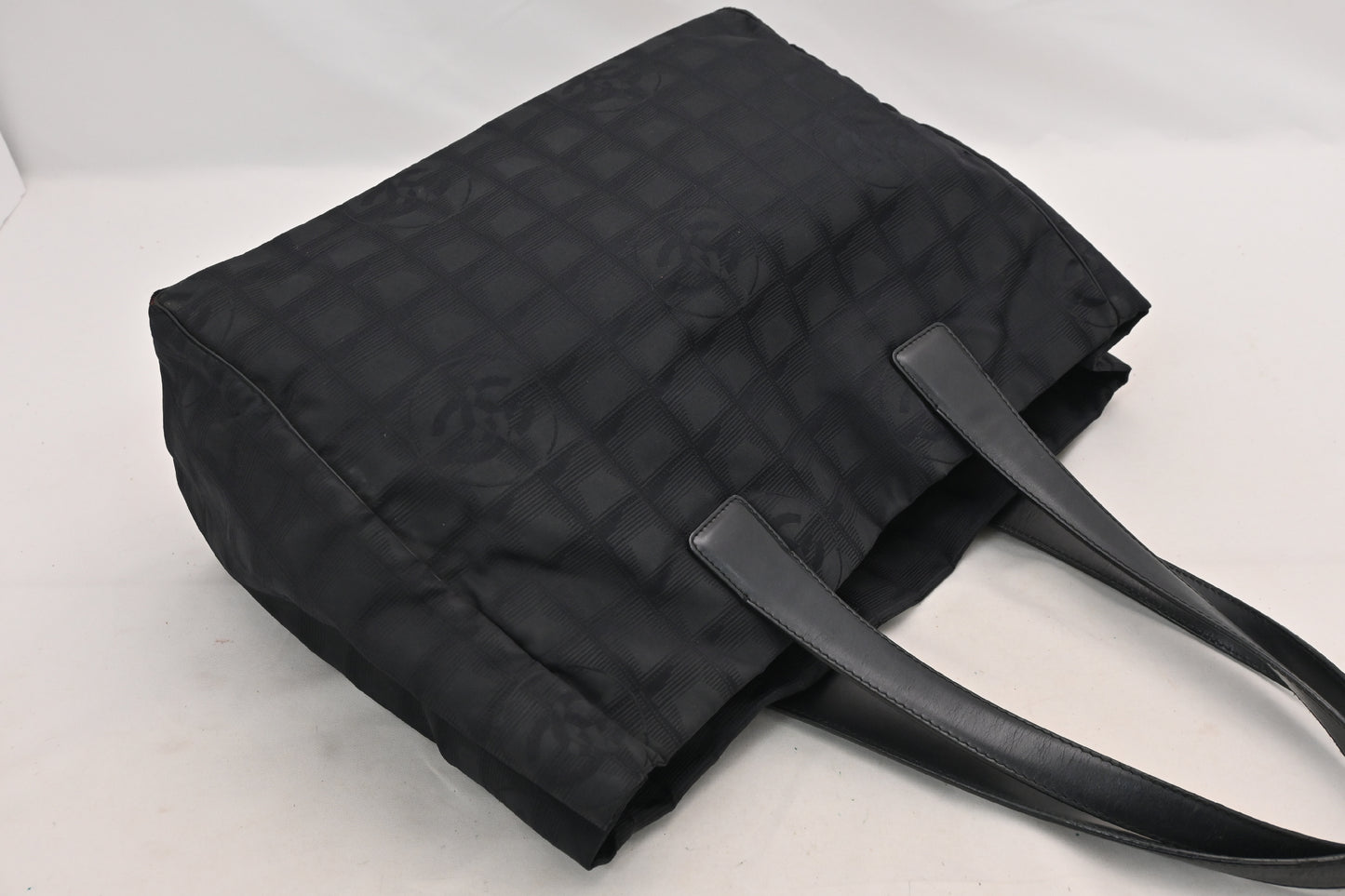CHANEL New Travel Line Handbag Black No. 8 Tote Bag