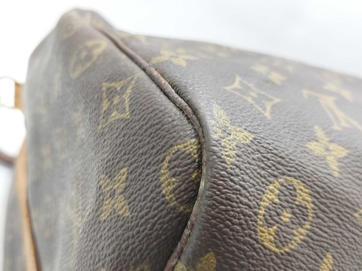 LOUIS VUITTON Monogram LV Keepall Bandouliere Boston Bag