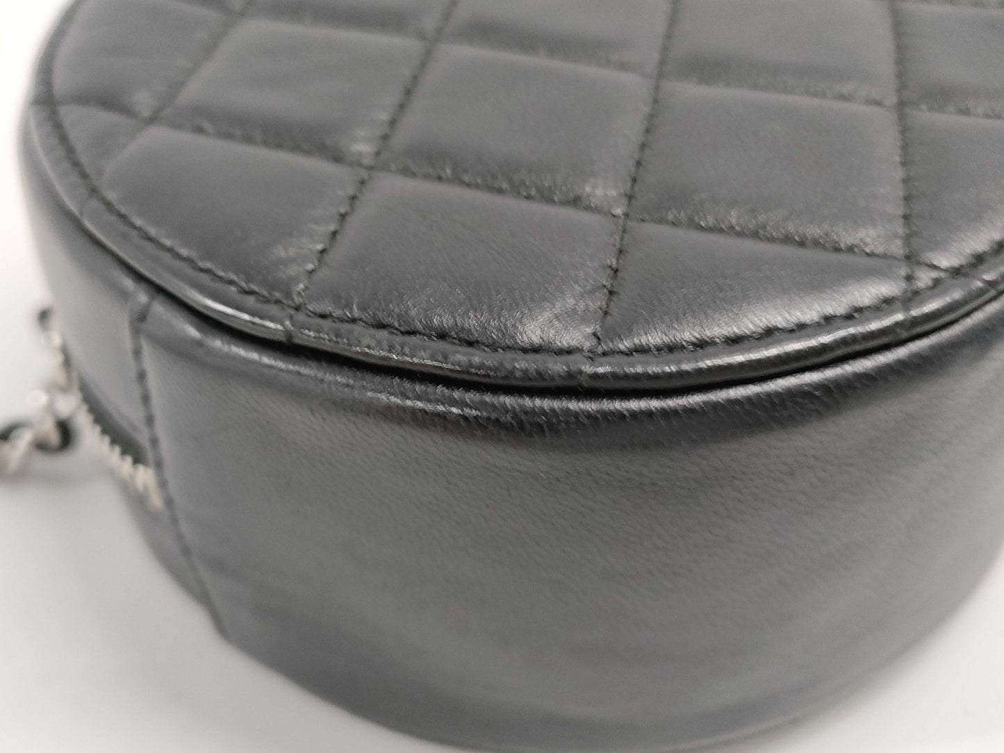 CHANEL CHANEL Round Chain Clutch Matelasse Black Shoulder Bag
