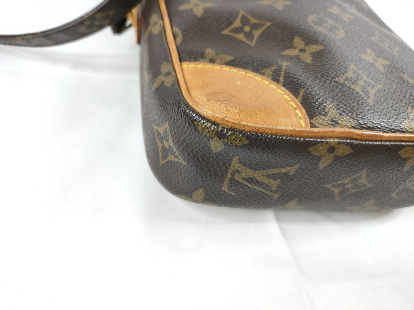 LOUIS VUITTON Monogram LV Shoulder Bag Shoulder Bag